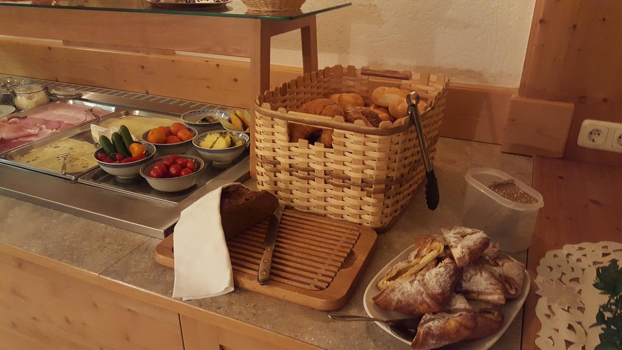 Gaestehaus Waltl 크리믈 외부 사진